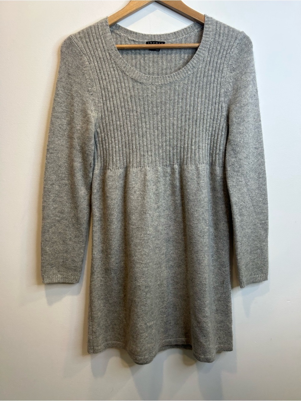 Theory Isamar Cashmere Long Sleeve Fit and Flare Sweater Dress Grey
